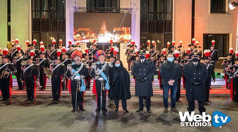 Riccione Acceso il Grande Albero Al Suono della Banda dei Carabinieri